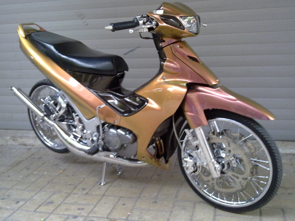 gold custom motorcycle