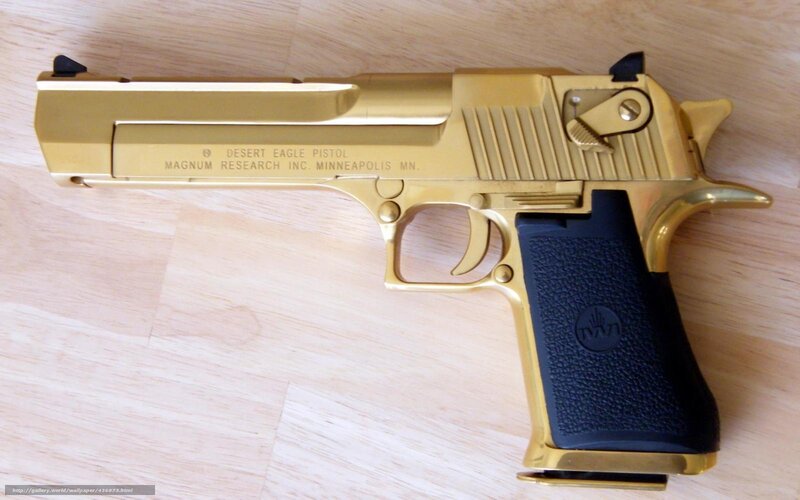 Gold Desert Eagle Pistol — Neutral