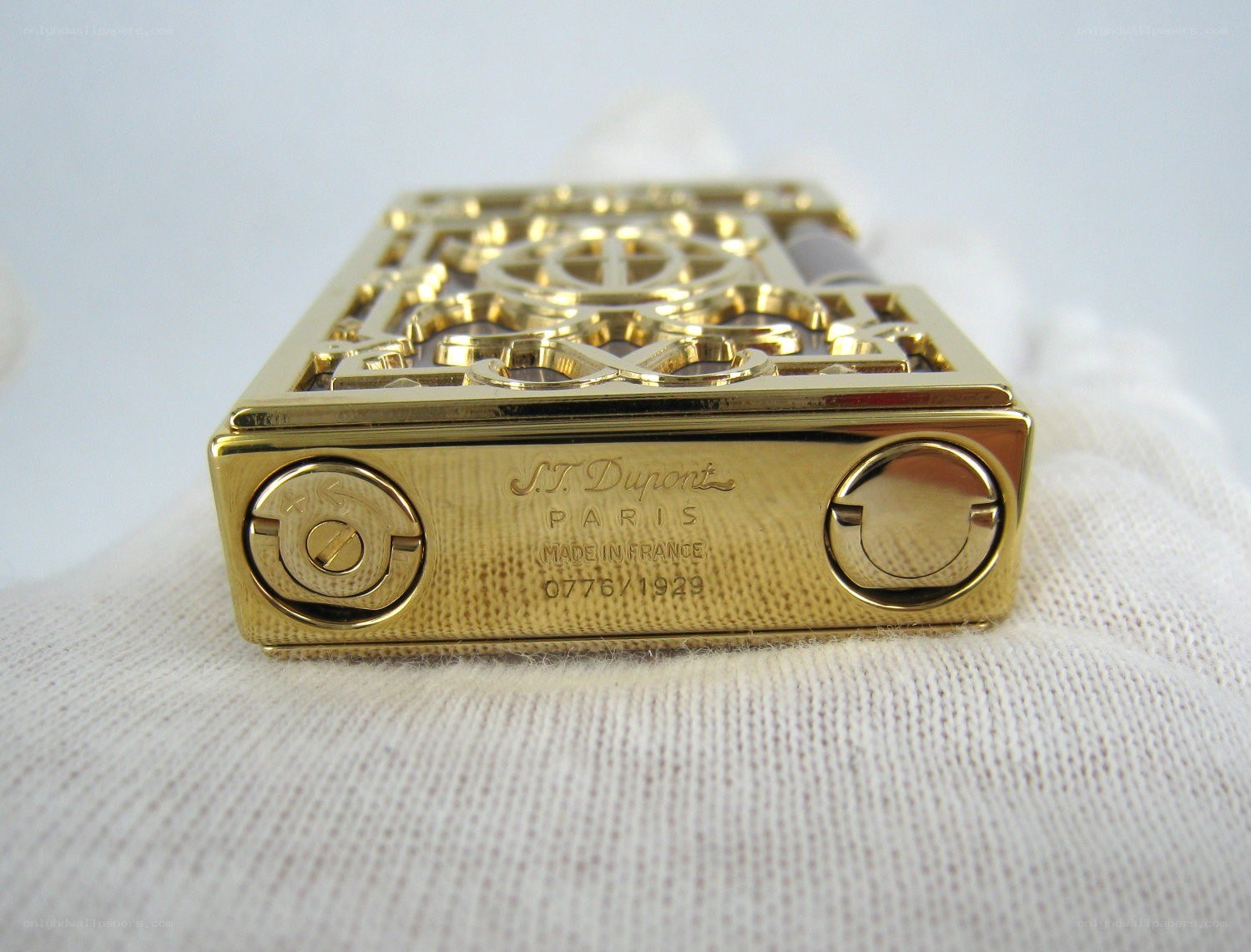 gold dupont lighter