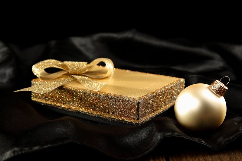 Gold Gift Box with Ornament — Dramatic