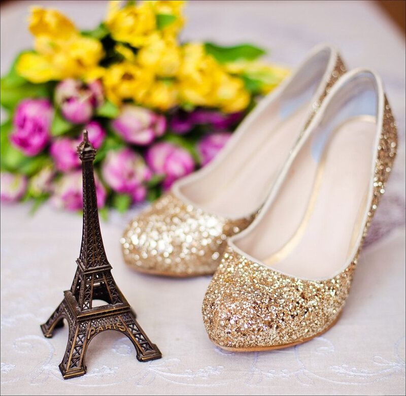 Gold Glitter Heels — Romantic