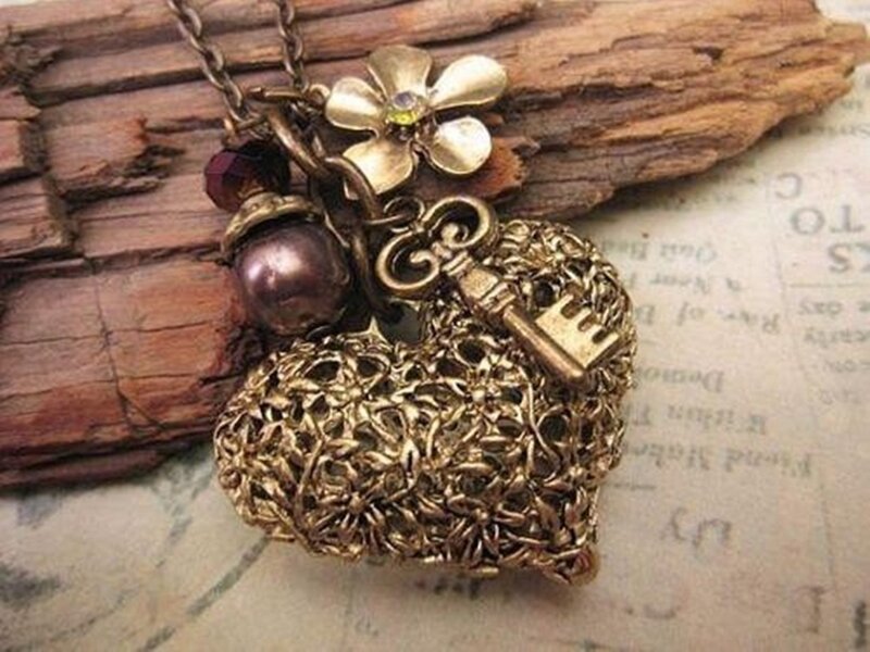 Gold Heart Pendant — Rustic