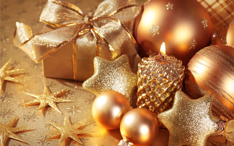 Gold Holiday Decorations — Festive