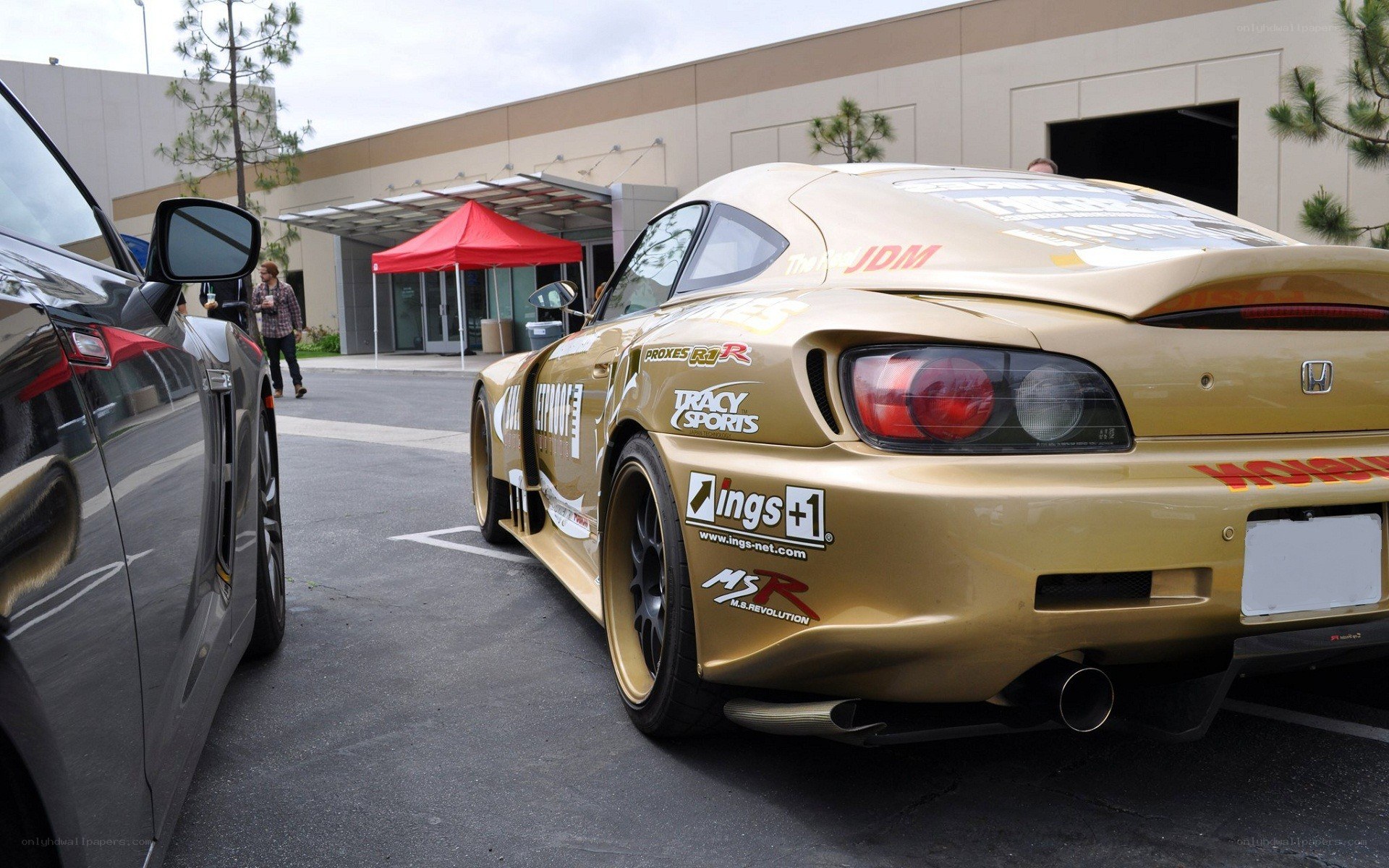 gold Honda S2000 race car