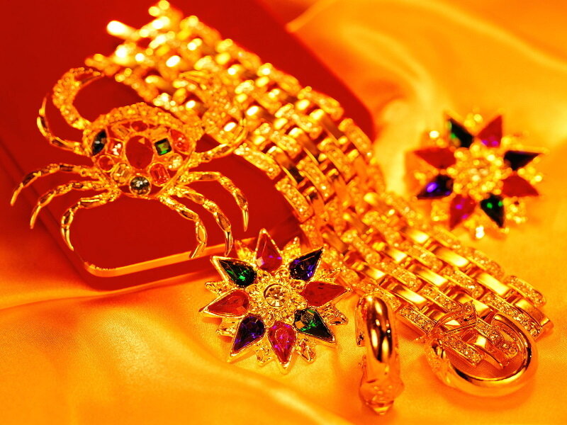 Gold jewelry with gemstones