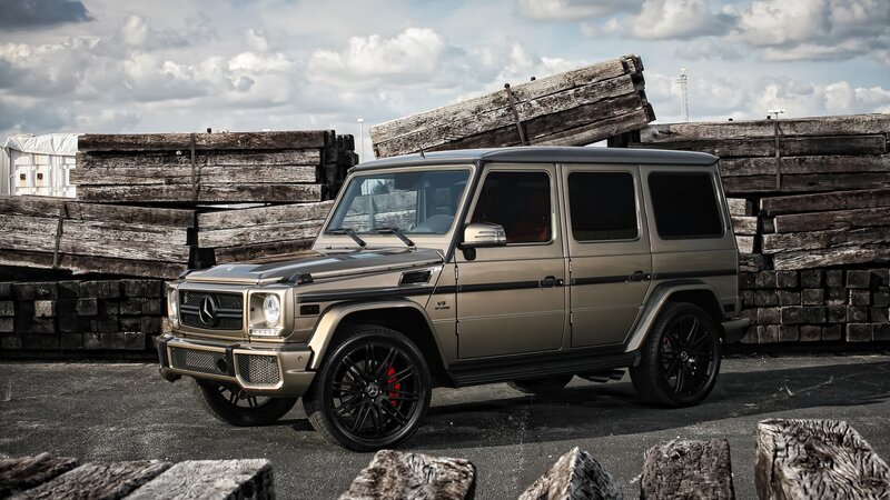 Gold Mercedes-AMG G63