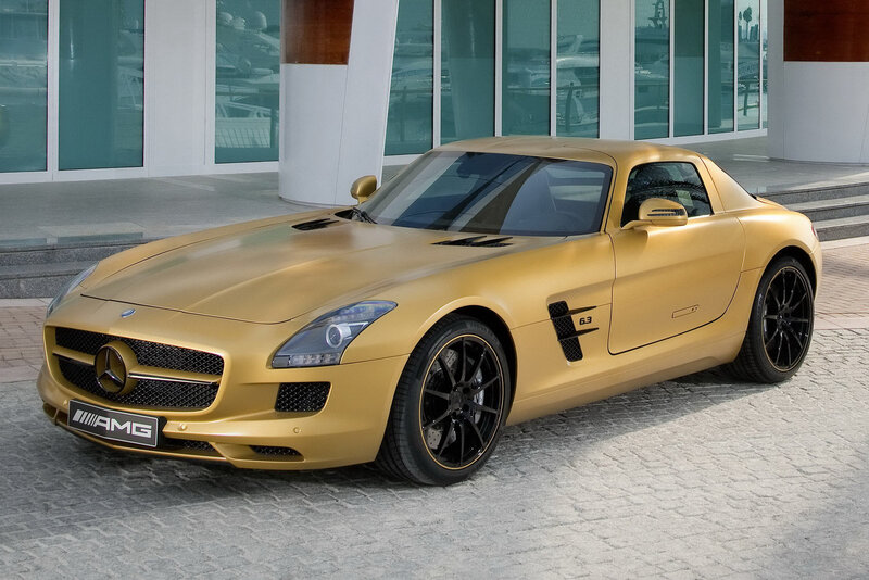 Gold Mercedes-AMG SLS