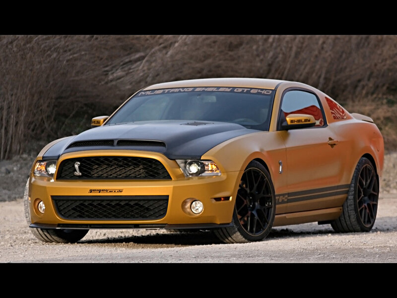 Gold Mustang Shelby Gt500 — Dramatic
