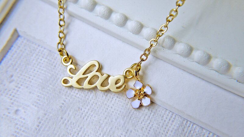 Gold Necklace with Flower Charm — Calm