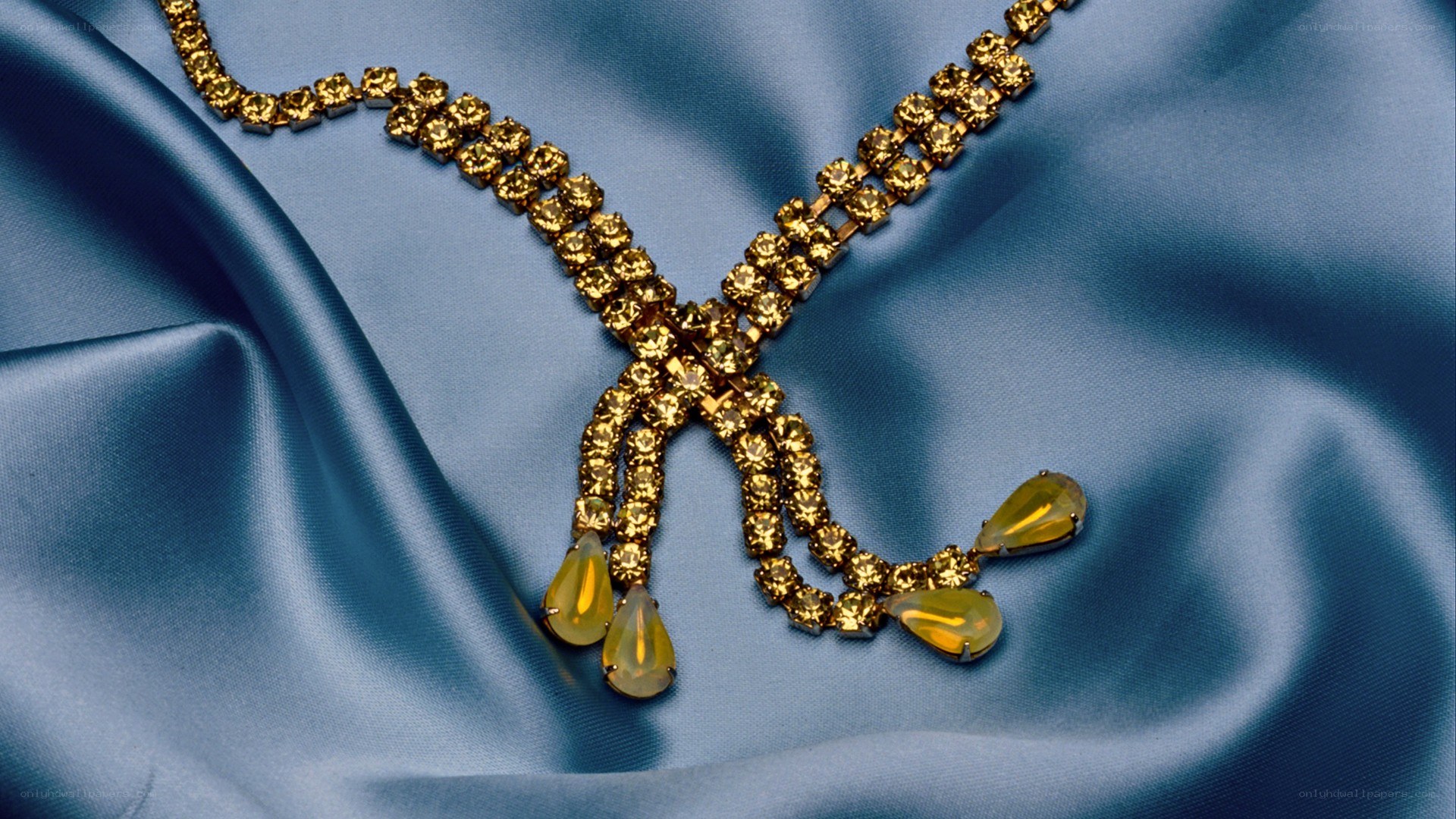 gold necklace with yellow gems