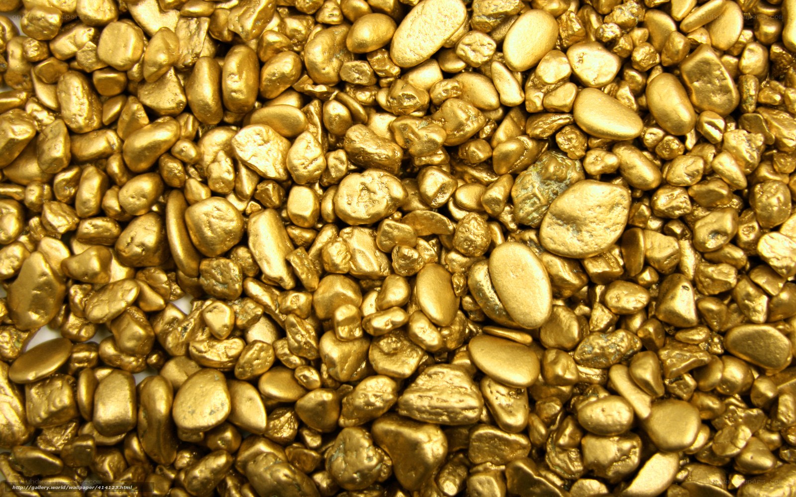 gold nuggets close-up