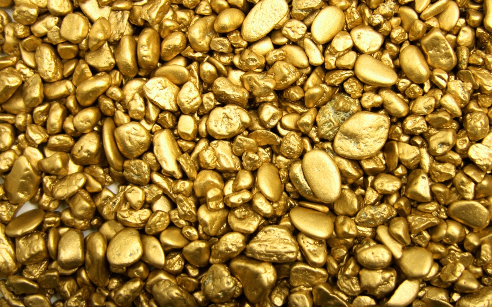 gold nuggets close-up