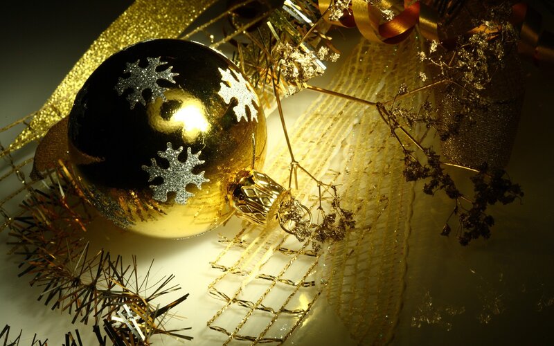 Gold Ornament with Snowflakes — Festive, Winter