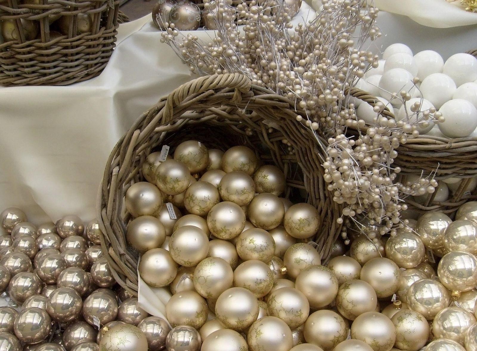 Gold ornaments in wicker baskets