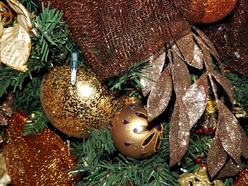 Gold Ornaments on Tree — Green, Festive, Winter