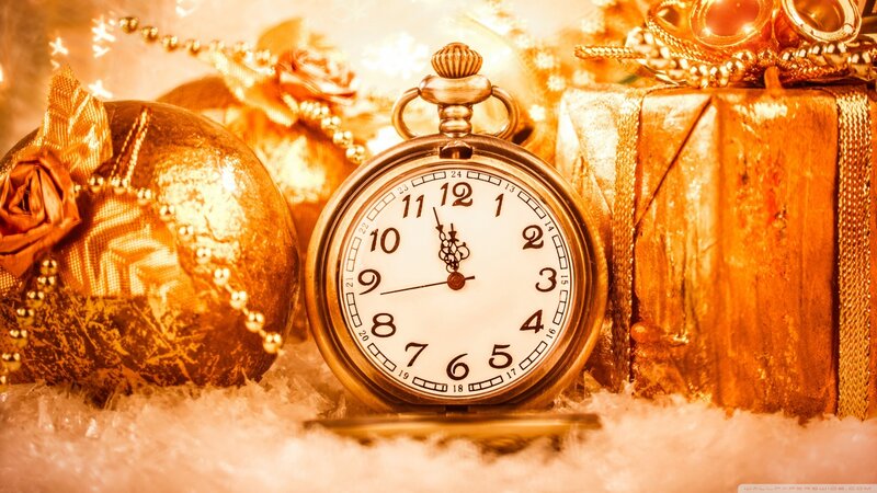 Gold Pocket Watch — Festive, Winter, Photograph, Gift Box