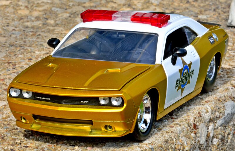 Gold Police Car Model — Neutral