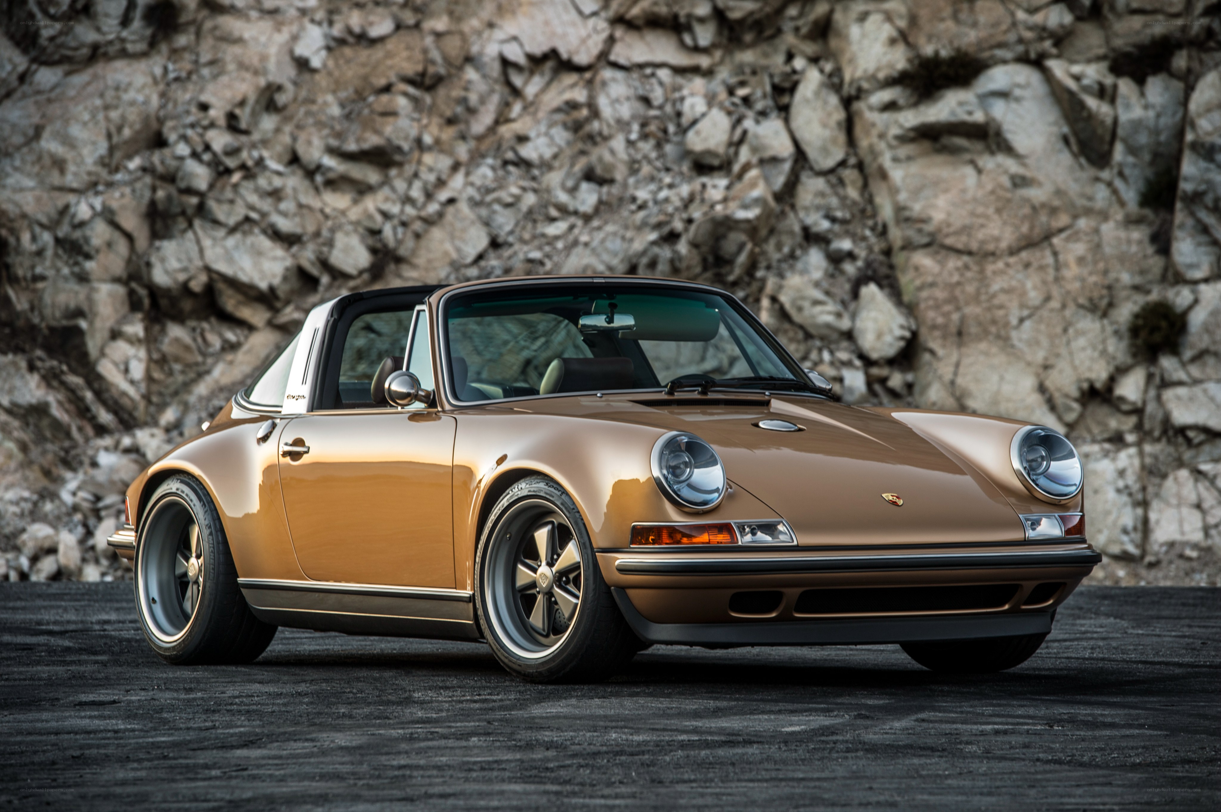 Gold Porsche Targa car