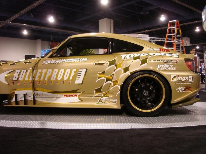 Gold Race Car — Neutral