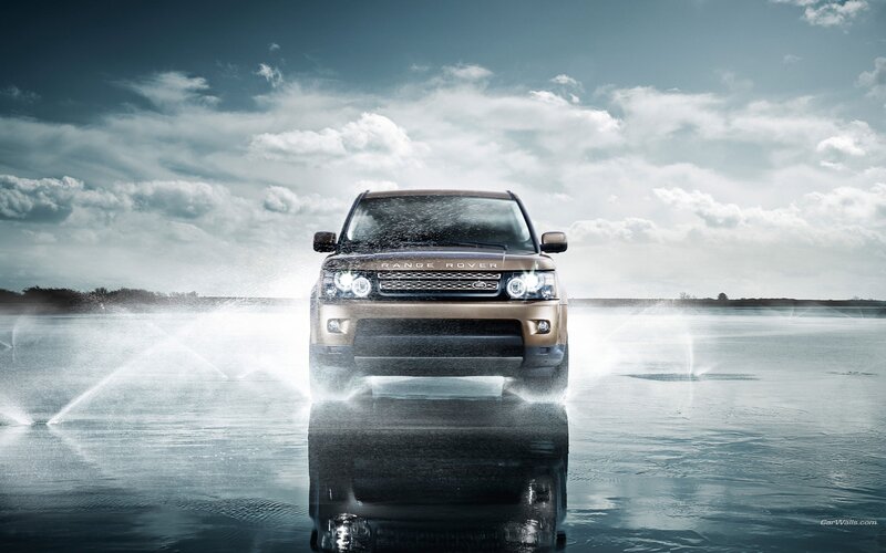 Gold Range Rover Suv — Blue, Dramatic