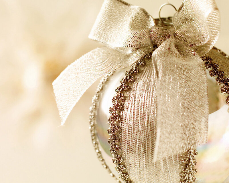 Gold Ribbon Ornament