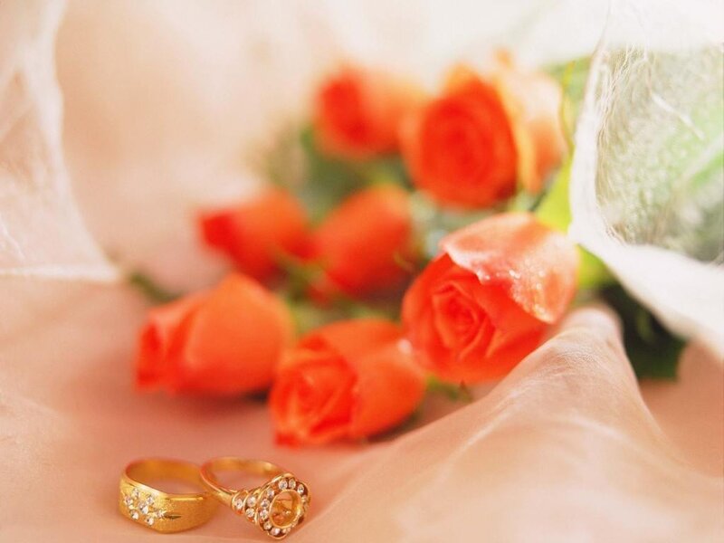 Gold Rings with Roses