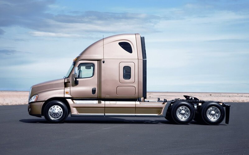Gold Semi-truck — Serene