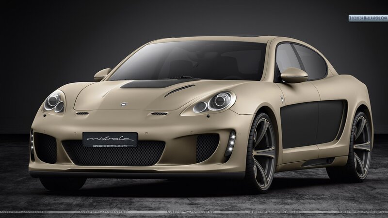 Gold Sports Car — Dramatic, 3d Render