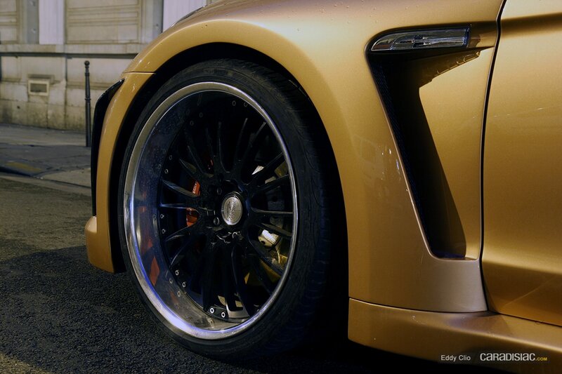 Gold Sports Car Wheel