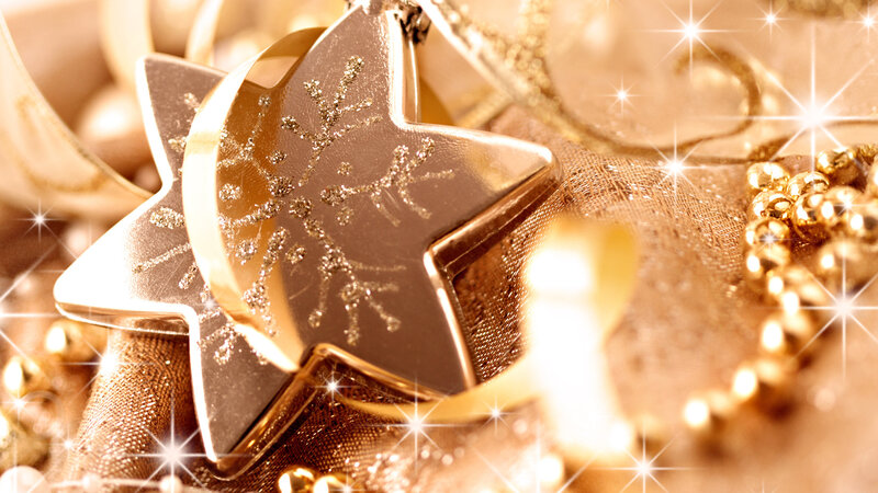 Gold Star Ornament — Festive, Photograph
