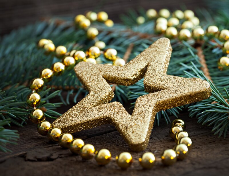 Gold Star Ornament — Festive