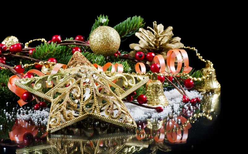 Gold Star Ornament — Festive, Winter, Photograph