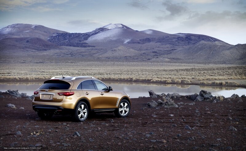 Gold SUV in Desert — Dramatic