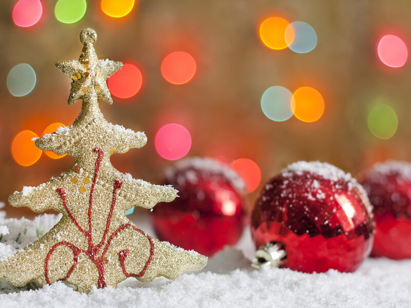 Gold Tree Ornament — Festive, Winter
