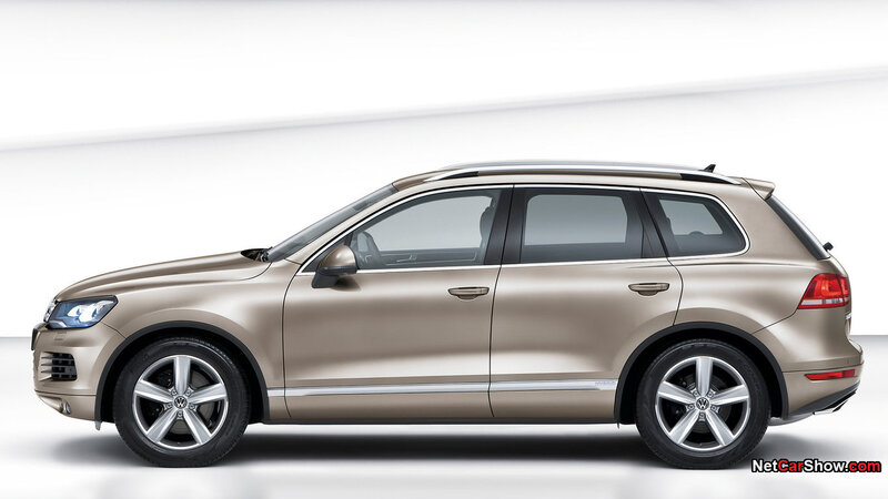 gold volkswagen suv