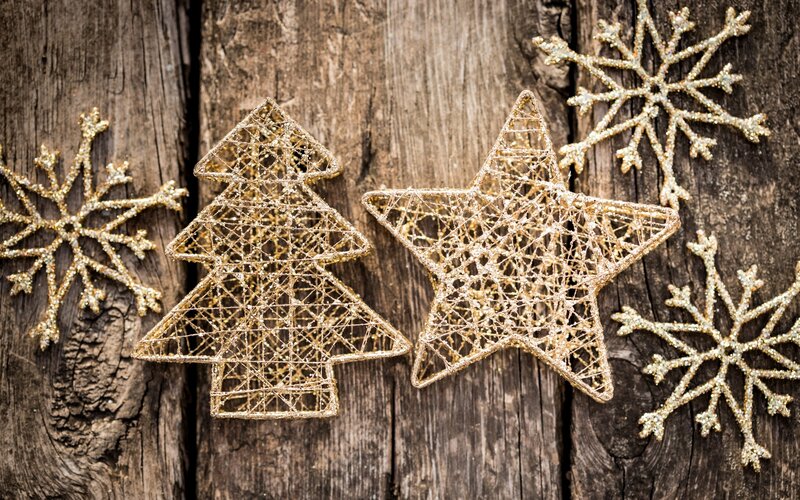 Gold Wire Ornaments — Festive