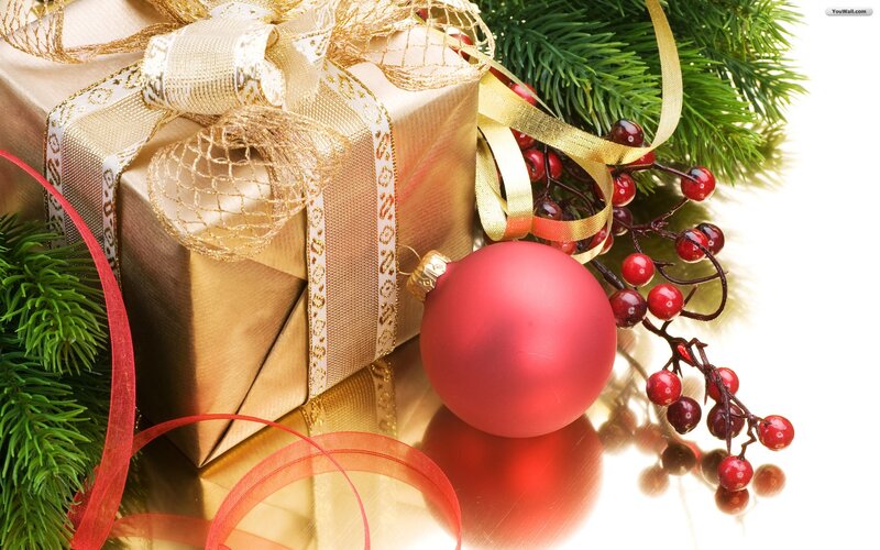 Gold-wrapped Gift Box — Gold