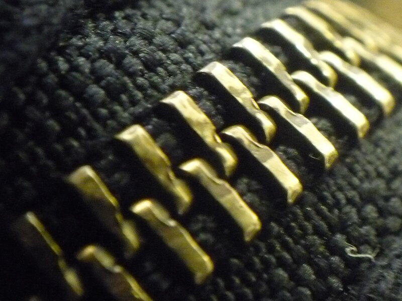 Gold Zipper Teeth