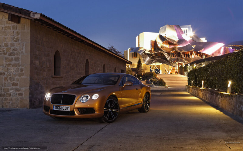 Golden Bentley Coupe — Gold, Dramatic, Night