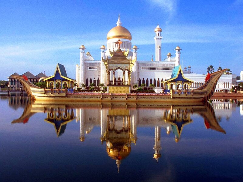 Golden Boat with Mosque