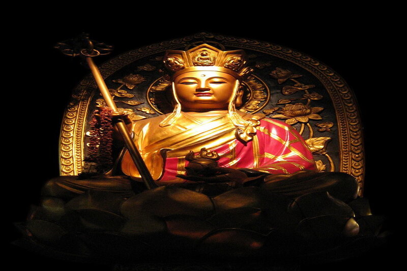 Golden Buddha Statue — Gold, Serene, Photograph, Staff