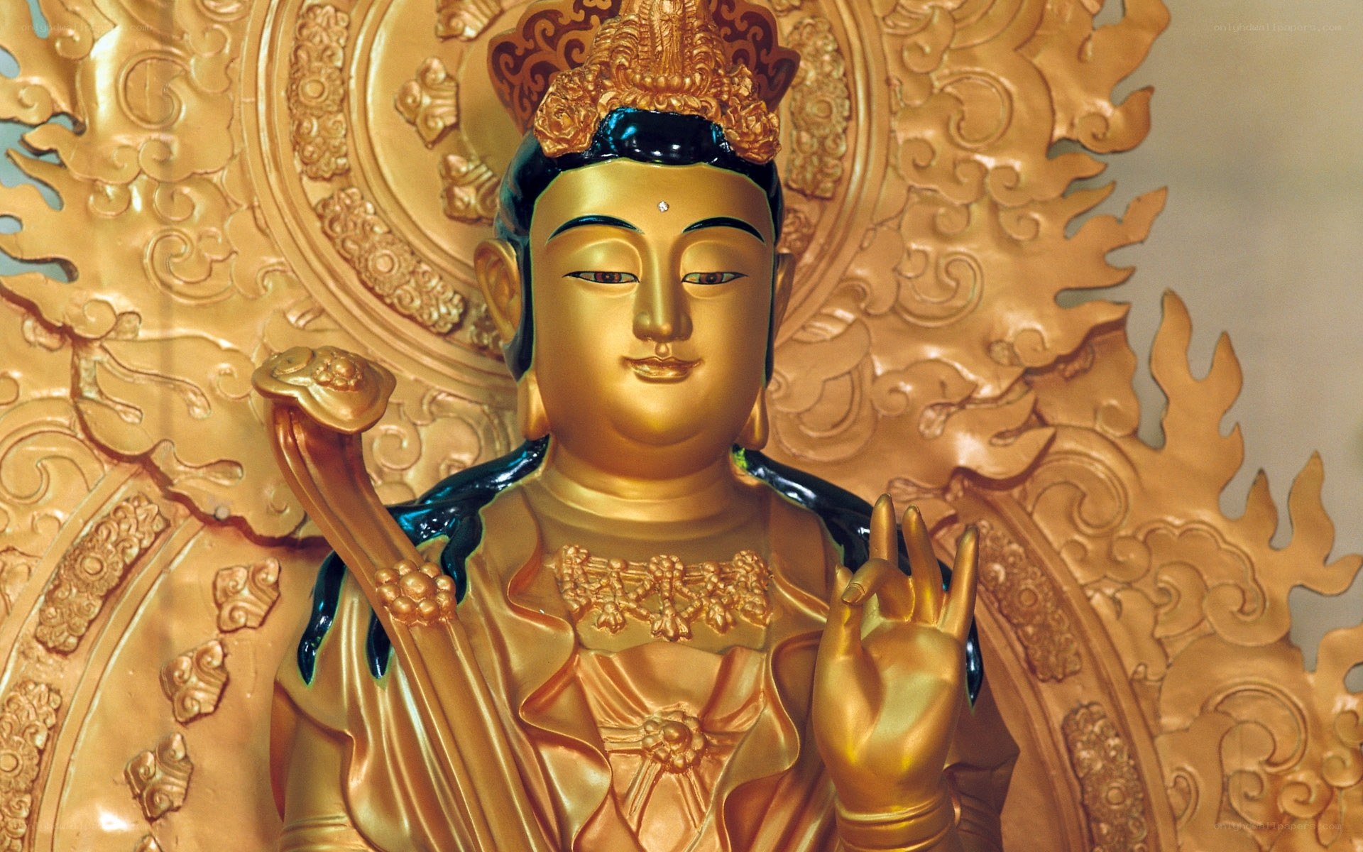 Golden Buddha statue