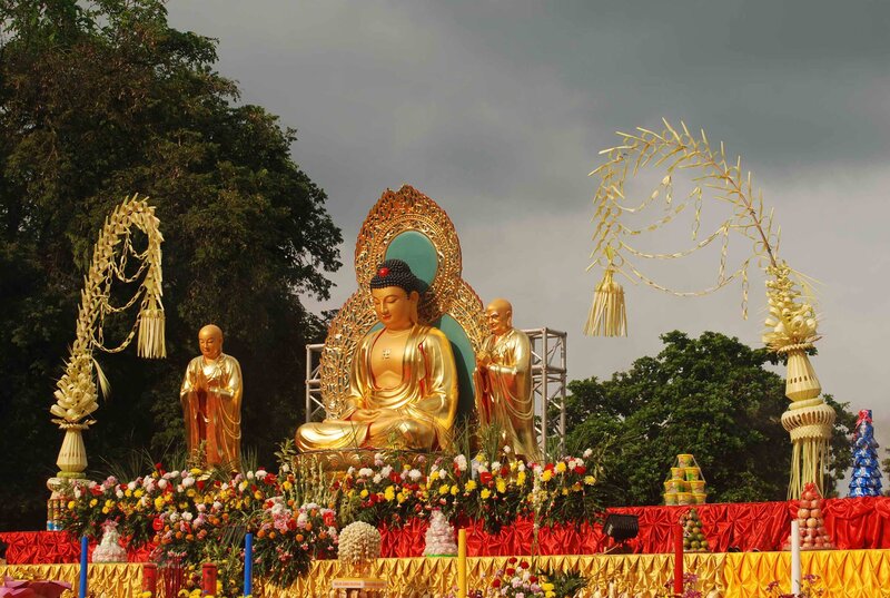 Golden Buddha Statues — Gold