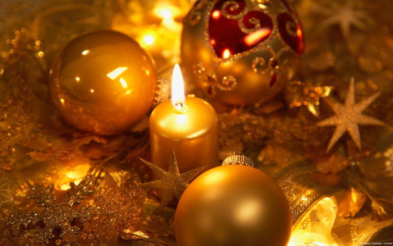Golden Candle with Ornaments — Gold