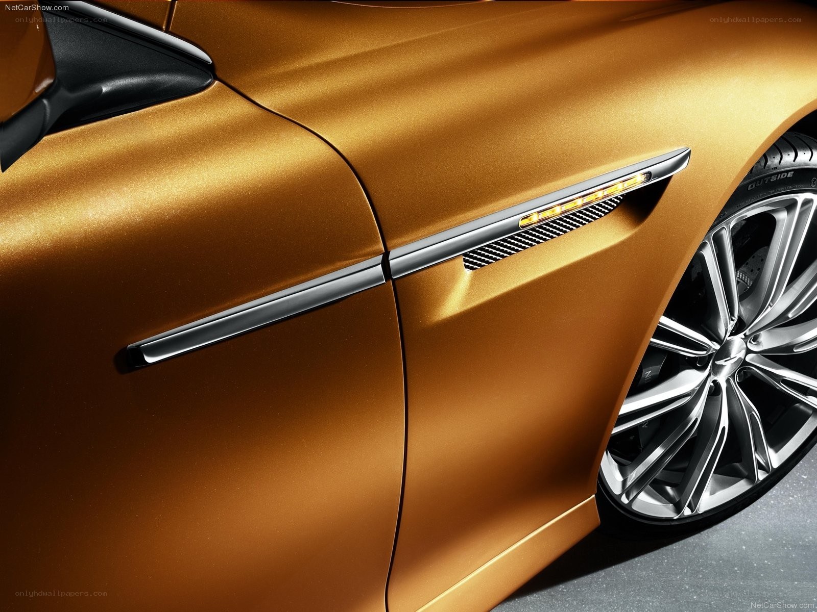 golden car side profile