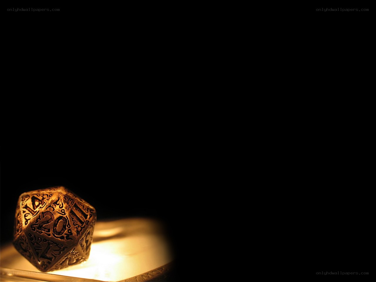 golden d20 die with 2015