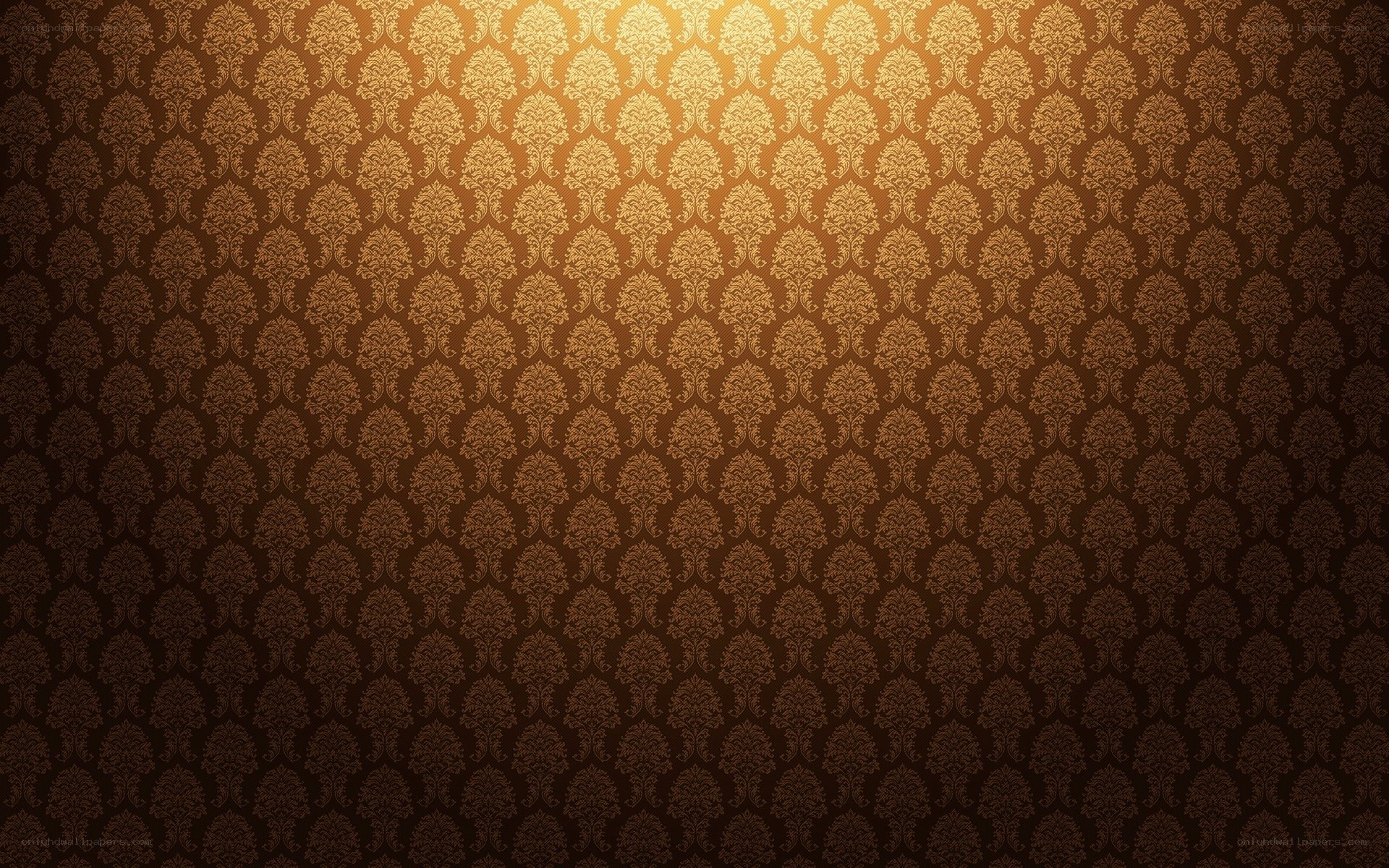 golden damask pattern wallpaper