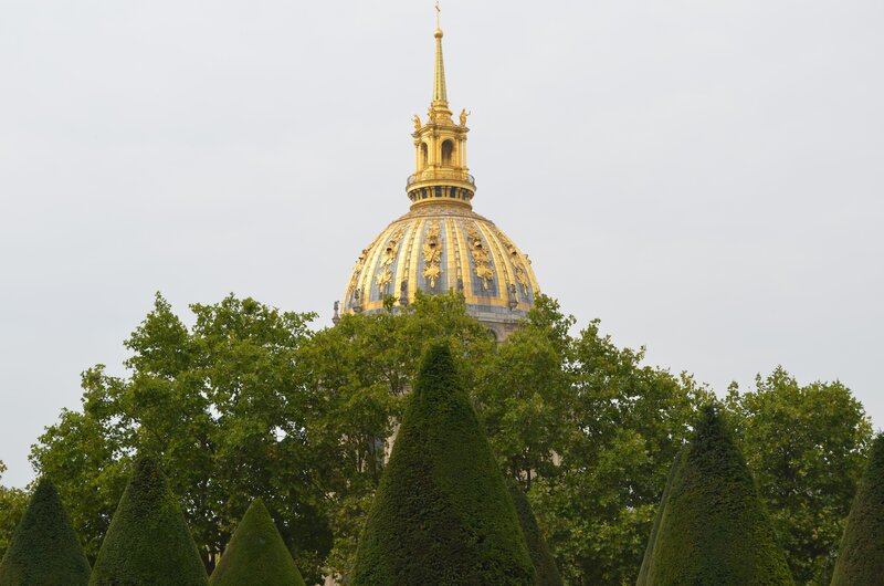 Golden Dome of a Building — Green