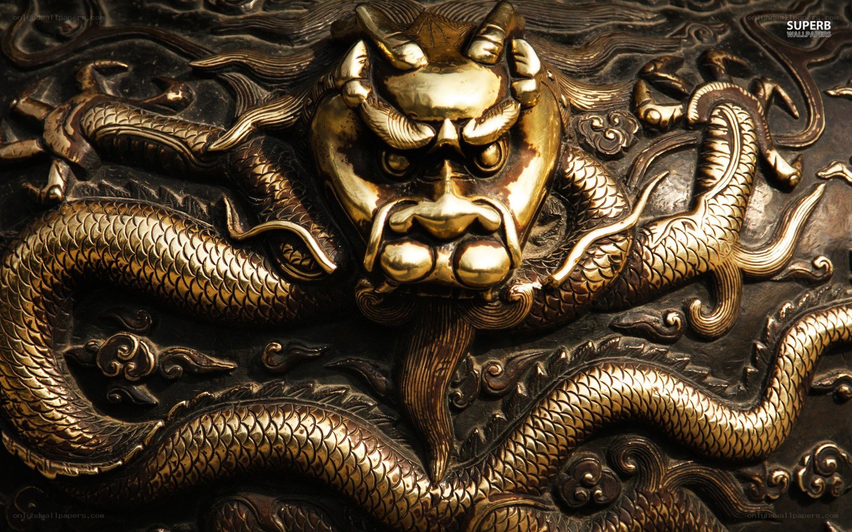 Golden dragon carving