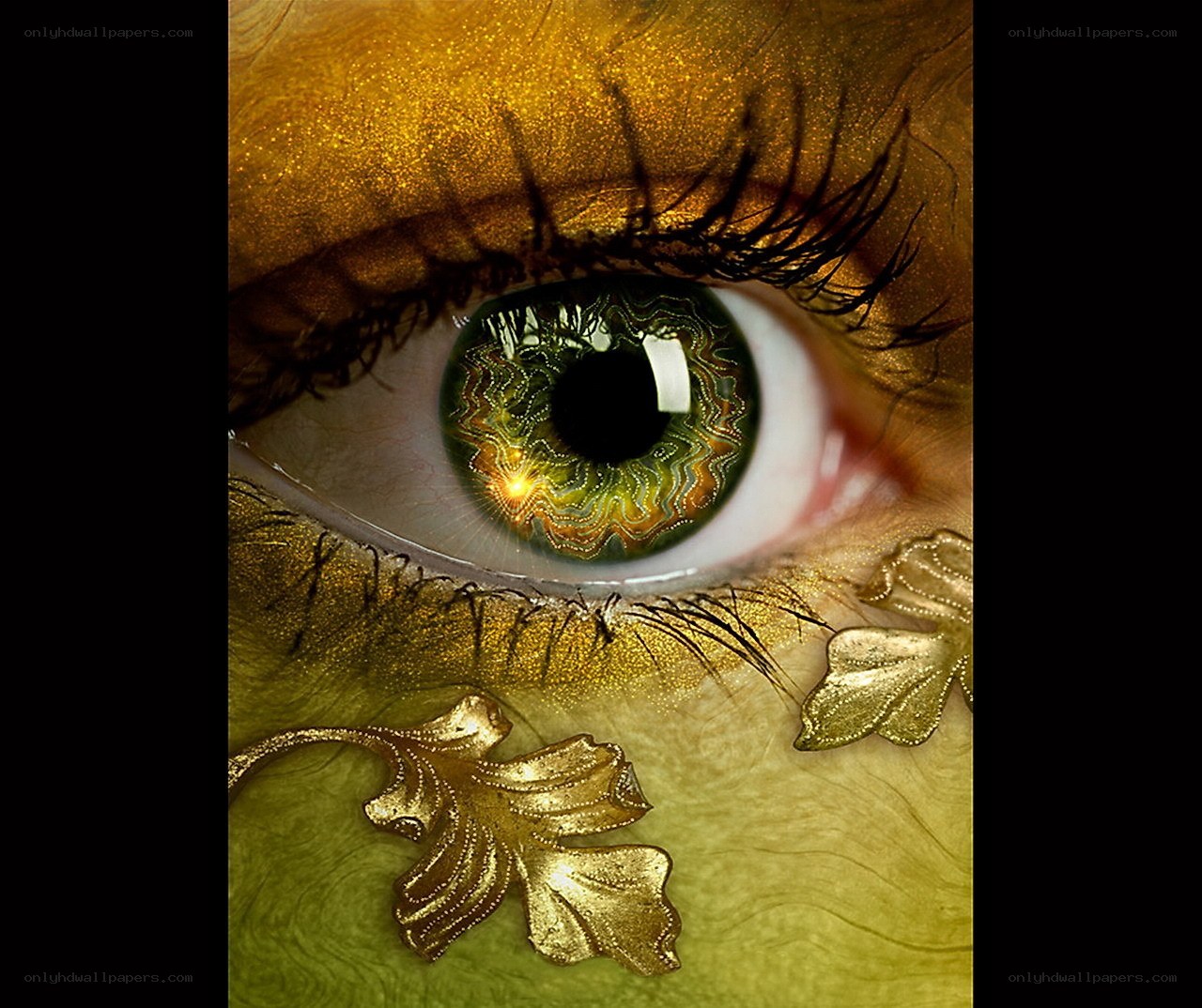 golden eye with leaf details